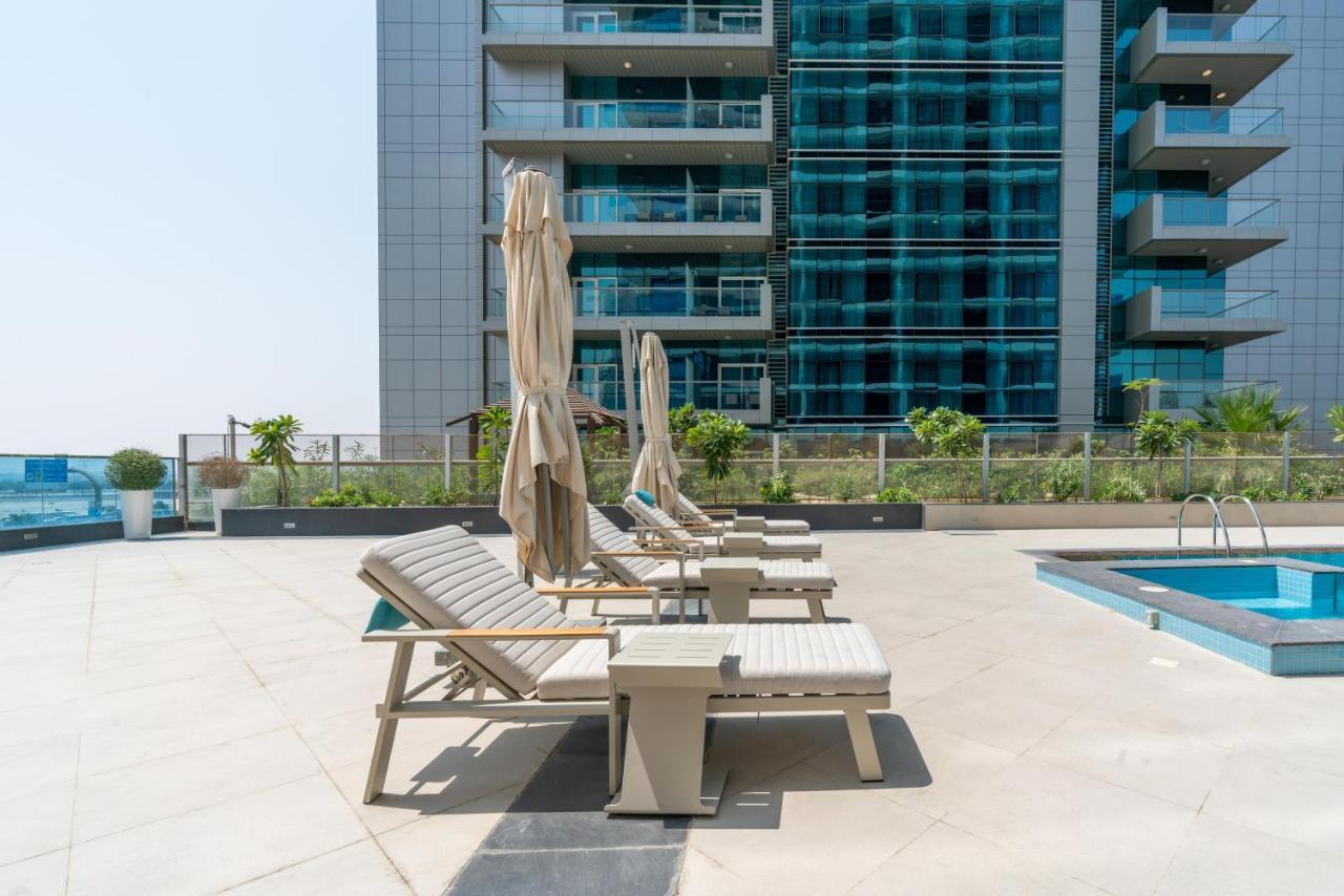 Exclusive Globalstay Apartments In Business Bay Free Parking & More! Дубай Экстерьер фото