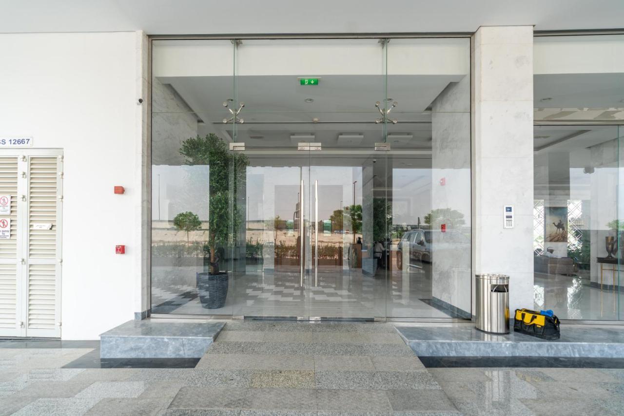 Exclusive Globalstay Apartments In Business Bay Free Parking & More! Дубай Экстерьер фото